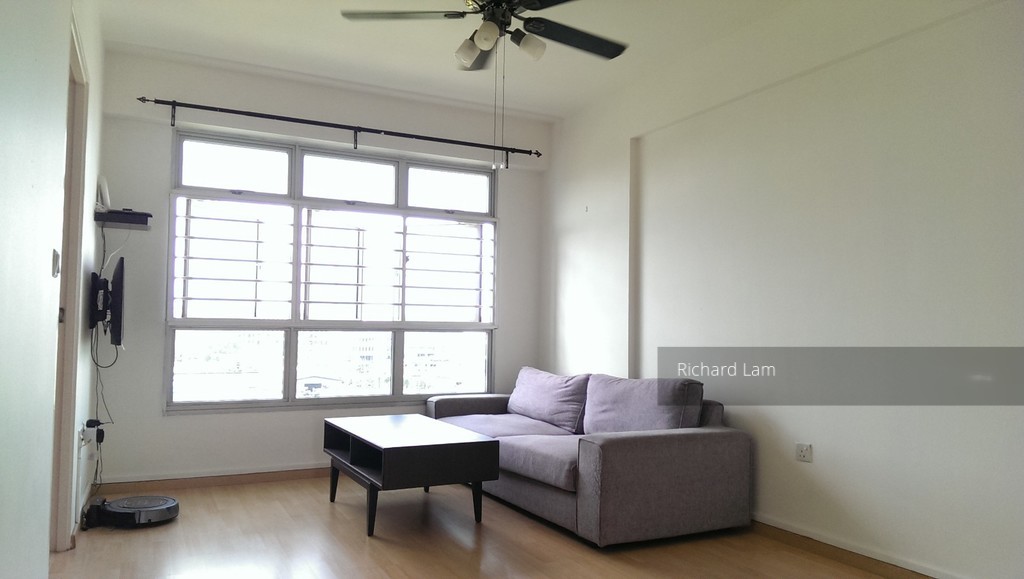 Woodlands Crescent thumbnail photo